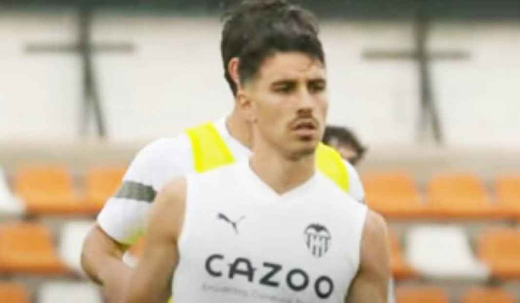 Andre Almeida Sedang Jalani Sesi Latihan di Valencia Aston Villa Siap Rogoh Kocek Dalam, Demi Amankan Gelandang Valencia