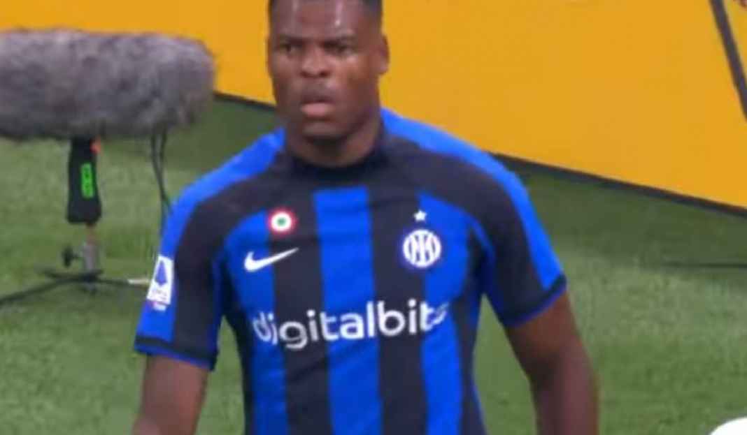 Denzel Dumfries Saat Memperkuat Inter Milan Alasan Mengapa Denzel Dumfries Jadi Target Utama Aston Villa