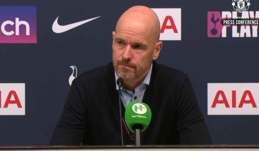 Erik ten hag dalam konferensi pers Manchester United Erik ten Hag Jelaskan Kondisi Tim Manchester United Jelang Laga vs Aston Villa
