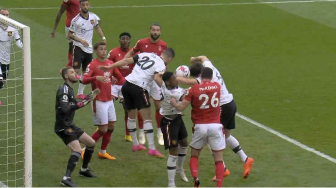 Handball Harry Maguire Dua Rival Alami Kekalahan, Manchester United Semakin Pasti ke Liga Champions