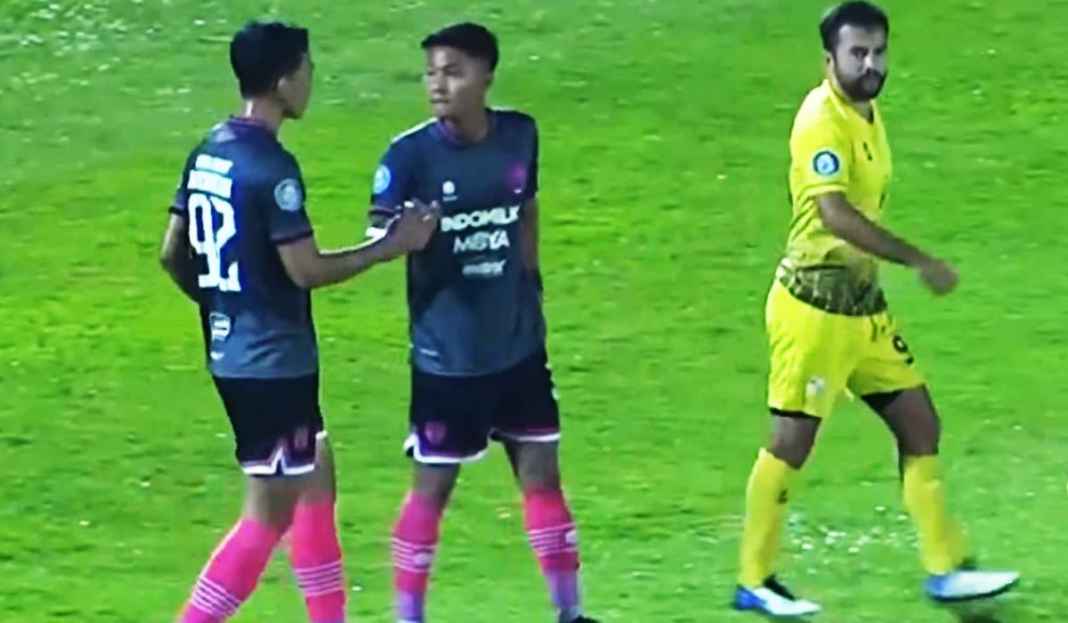 Hasil Barito Putera vs Persita Tangerang Hasil Barito Putera vs Persita Tangerang di Liga 1: 2 Gol Pendekar Cisadane Dianulir! Joko Ribowo Kerja Keras, Laskar Antasari Tutup Musim dengan Kemenangan