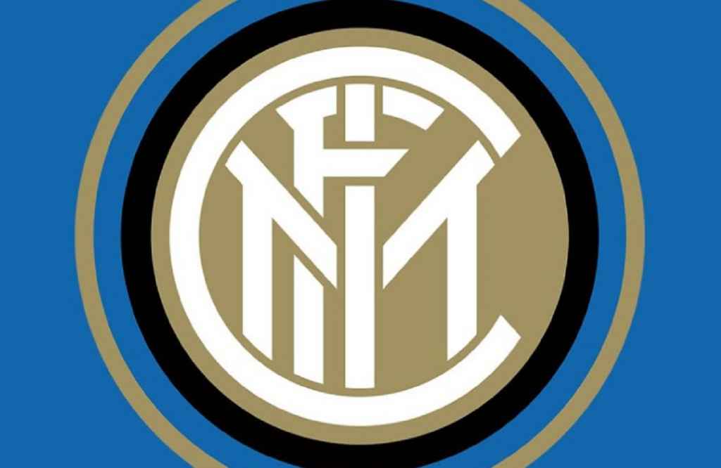 Inter Milan Lirik Tiga Bek Barcelona