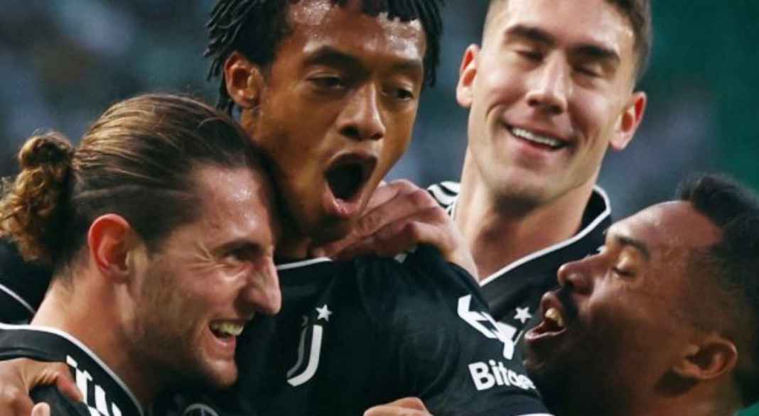 Juventus terancam tak bisa main di Liga Champions Juventus terancam tak bisa main di Liga Champions