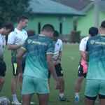 Latihan Persib Bandung Jelang Menjamu Persikabo 1973