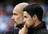 Pelatih Manchester City Pep Guardiola bersama pelatih Arsenal Mikel Arteta