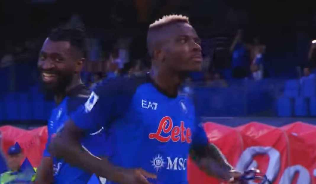 Victor Osimhen Menari Usai Cetak Gol ke Gawang Monza Lini Depan Napoli Terancam Tumpul, Victor Osimhen Alami Cedera Jelang Laga Liga Champions