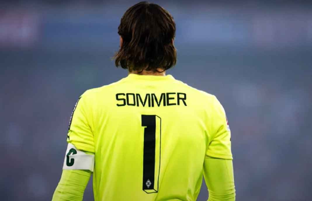 Yann Sommer Saat Masih Jadi Kiper Andalan dan Kapten Gladbach Yann Sommer Saat Masih Jadi Kiper Andalan dan Kapten Gladbach