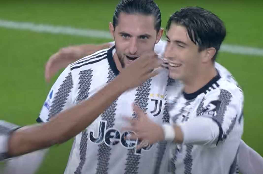 Adrien Rabiot Dilirik Bayern Munchen Adrien Rabiot Dilirik Bayern Munchen