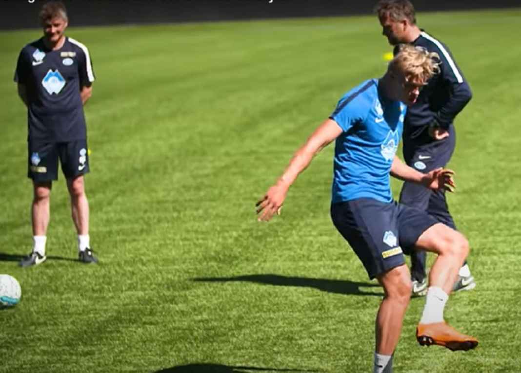 Erling Haaland Saat Masih di Molde Dipandu Solskjaer dalam latihan