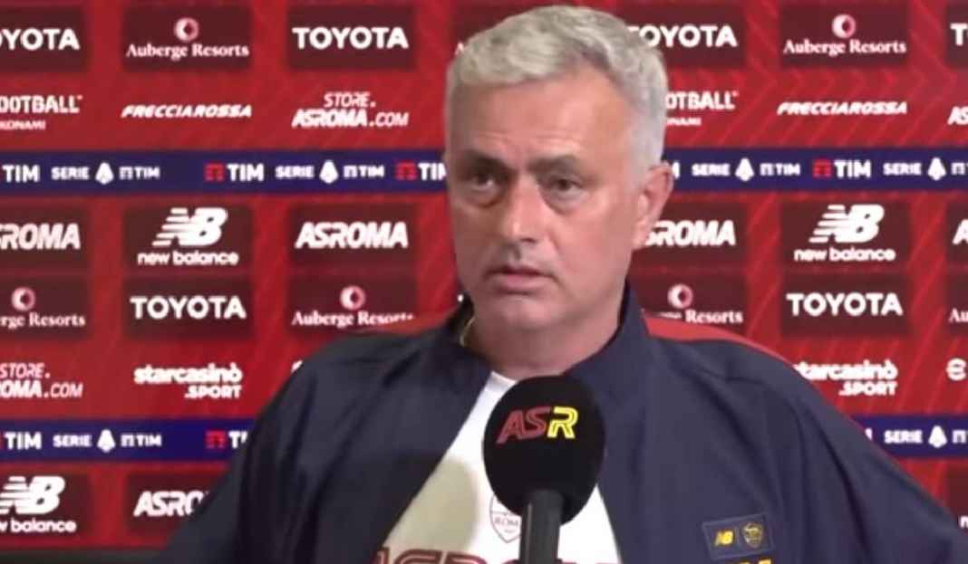 Jose Mourinho Wawancara Usai Roma Ditahan Salernitana Tanggapan Jose Mourinho Setelah AS Roma Kembali Puasa Kemenangan di Serie A