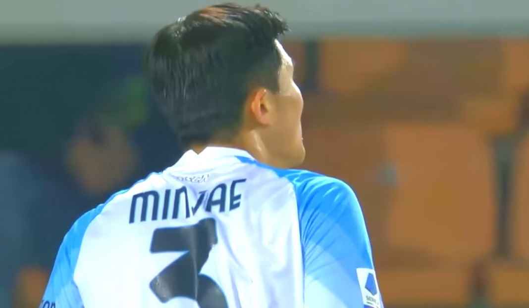 Kim Min-jae juga dikejar PSG PSG Masuki Perburuan Transfer, Manchester United Mulai Gugup Kontrak Bek Napoli
