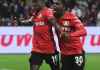 Moussa Diaby dan Jeremie Frimpong Usai Mencetak Gol untuk Bayer Leverkusen