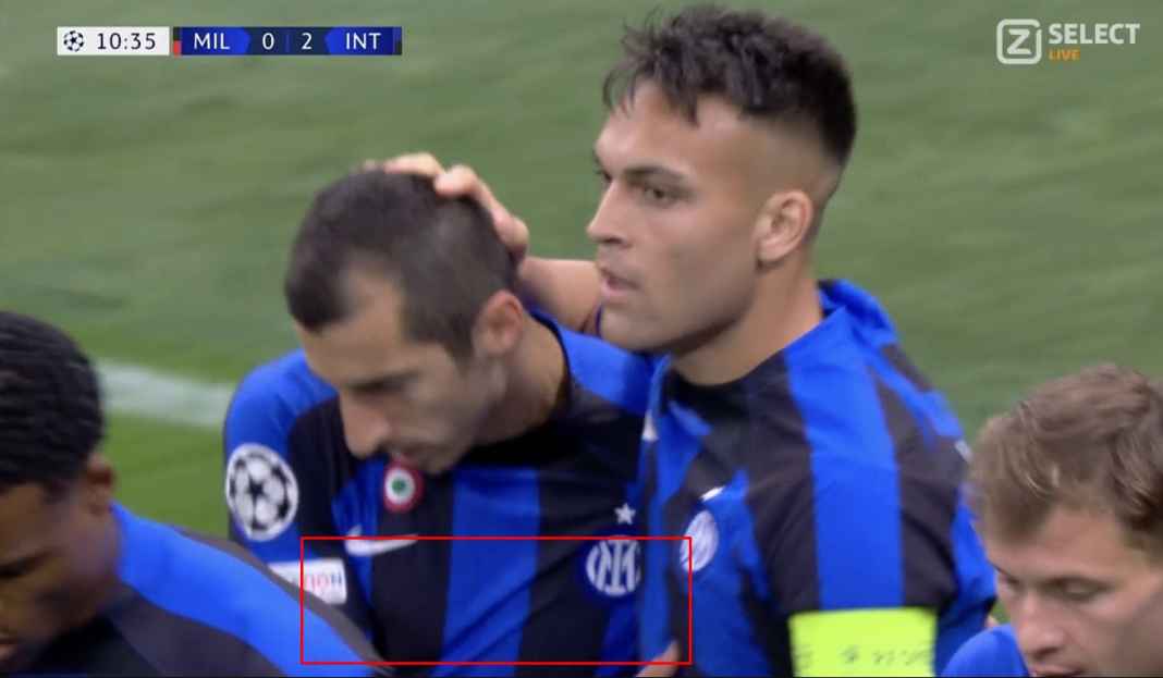 Para pemain Inter rayakan gol Henrikh Mkhitaryan Ini Penjelasan Kenapa Tidak Ada Sponsor di Dada Jersey Inter Milan Tadi Malam