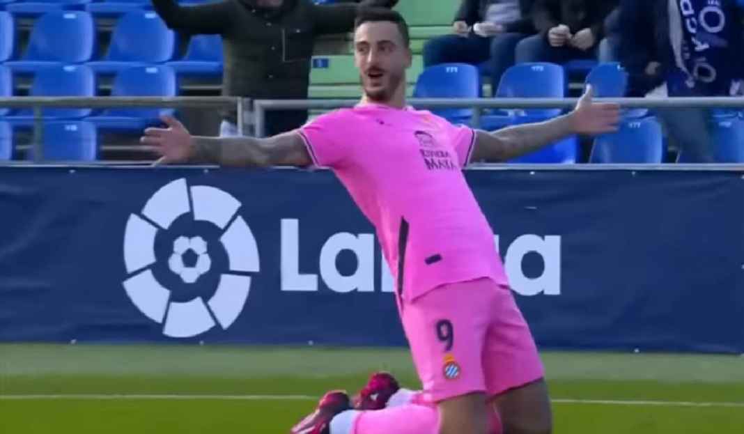 Selebrasi Gol Joselu Usai Bikin Gol Cantik ke Gawang Getafe di Liga Spanyol Butuh Pelapis Karim Benzema, Real Madrid Lirik Striker Tua Lagi!
