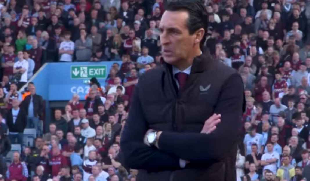 Unai Emery Berdiri di Pinggir Lapangan di Laga Aston Villa vs Tottenham Ngeri! Aston Villa Aroma Spanyol Musim Depan