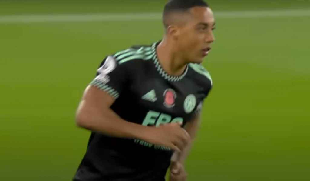 Leicester City Mau Degradasi, Dean Smith: Youri Tielemans Masih Peduli!