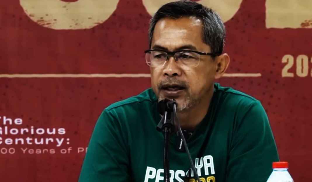 Aji Santoso Konferensi Pers di Laga Persis vs Persebaya Uji Coba Jelang Liga 1 Bergulir, Aji Santoso Kirim Peringatan ke Pemain Persebaya Surabaya