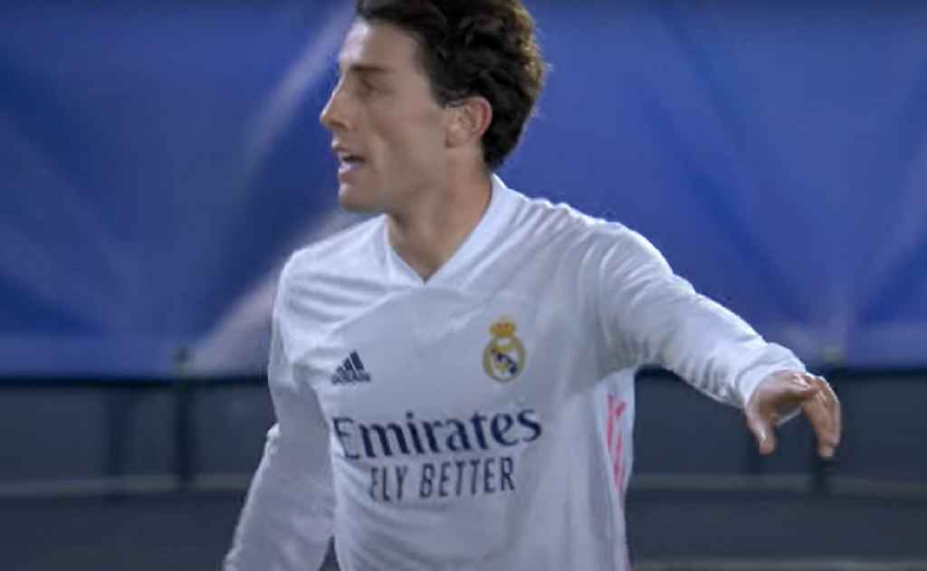 Alvaro Odriozola Kini DIbidik Chelsea dan Sociedad