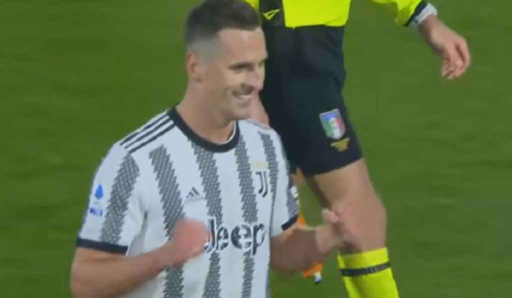 Juventus Main-main dengan Arkadiusz Milik