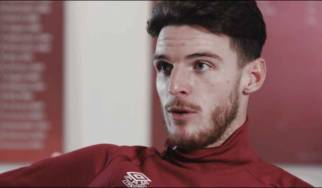 Declan Rice diperingatkan Jamie Carragher Declan Rice Disindir Jamie Carragher, Mau Juara Kok Gabung Arsenal, Sulih Lah!