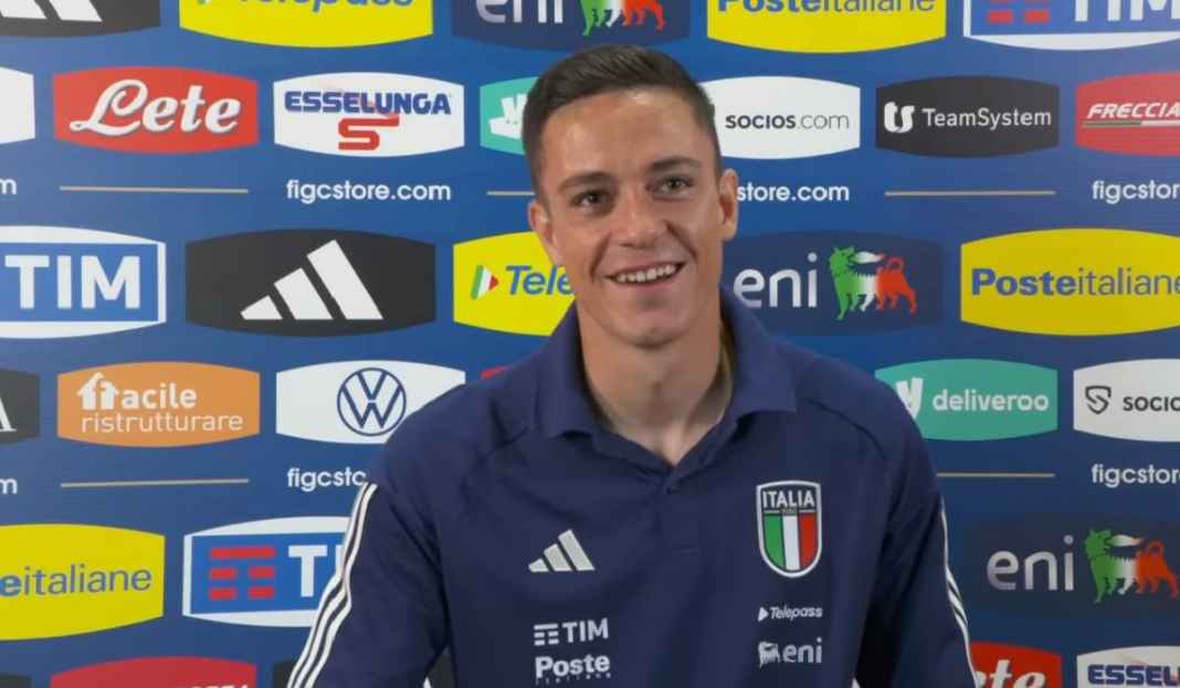 Giacomo Raspadori Ikuti Quiz Program Timnas Italia TV Bikin Geram, Giacomo Raspadori Sentil Rekan Satu Tim di Timnas Italia