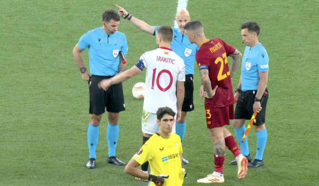 Gianluca Mancini di laga kontra Sevilla Prediksi AS Roma vs Spezia, Saatnya Lupakan Kekecewaan Liga Europa, Giallorossi!