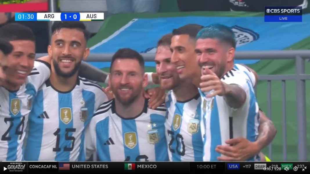 Gol Lionel Messi ke gawang Australia Apa Arti Gol Lionel Messi Saat Argentina Kalahkan Australia 2-0