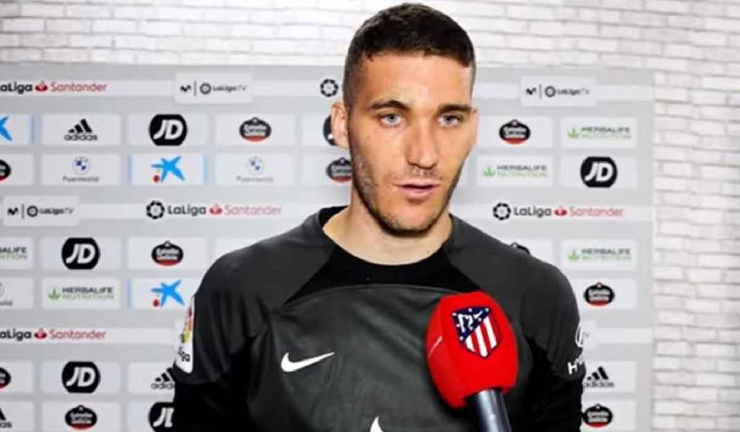 Ivo Grbic Sedang Wawancara Setelah Tampil untuk Atletico Madrid Ssst, Atletico Madrid Siap Berpisah dengan Kipernya