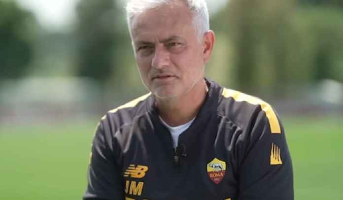 Jose Mourinho Bakal Lebih Lama Latih AS Roma!