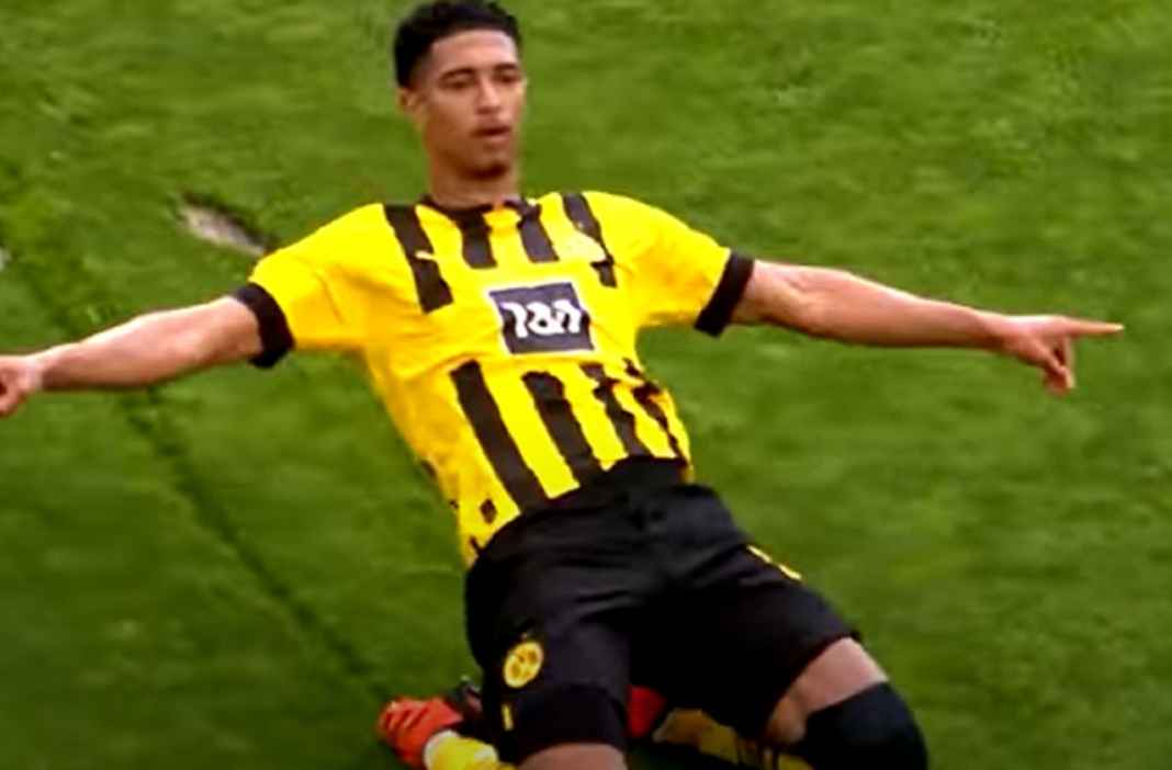 Jude Bellingham saat Masih di Borussia Dortmund Jude Bellingham saat Masih di Borussia Dortmund