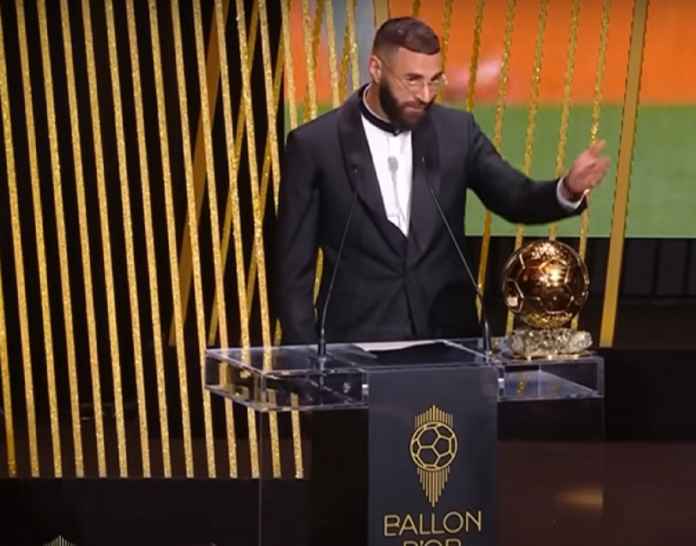 Karim Benzema Saat Terima Penghargaan Ballon d'Or