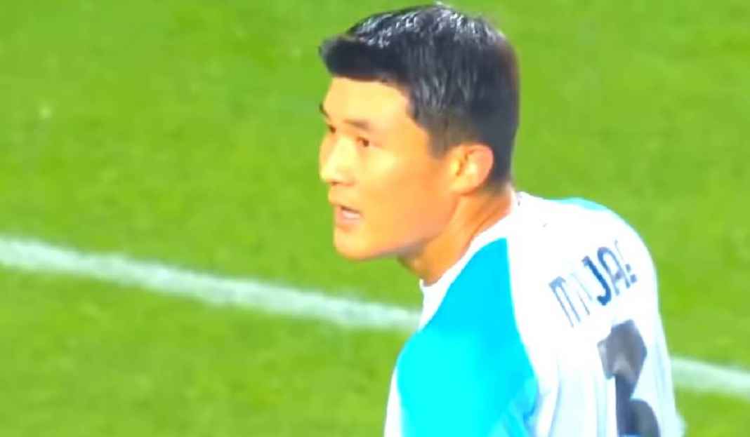 Kim Min-jae Tampil untuk Laga Napoli Bayern Munchen Sedikit Lagi Perkenalkan Kim Min-jae!