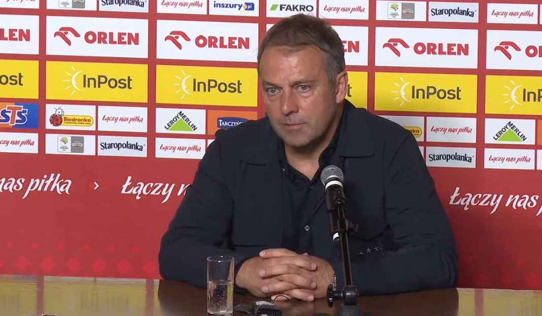 Konferensi Hansi Flick Percuma Fans Timnas Jerman Desak Pecat, Hansi Flick Punya Bekingan Kuat!