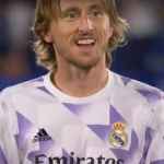Maaf Klub Arab, Luka Modric Pilih Bertahan di Real Madrid