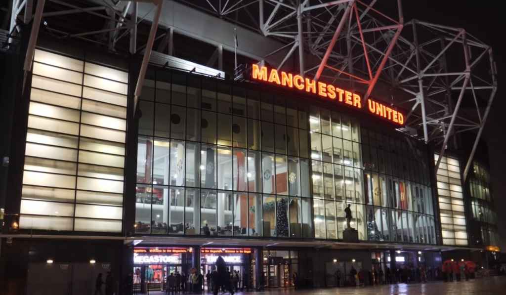 Manchester United Konfirmasi Dana Transfer Tersedia Usai Klub Tembus Rekor Pendapatan