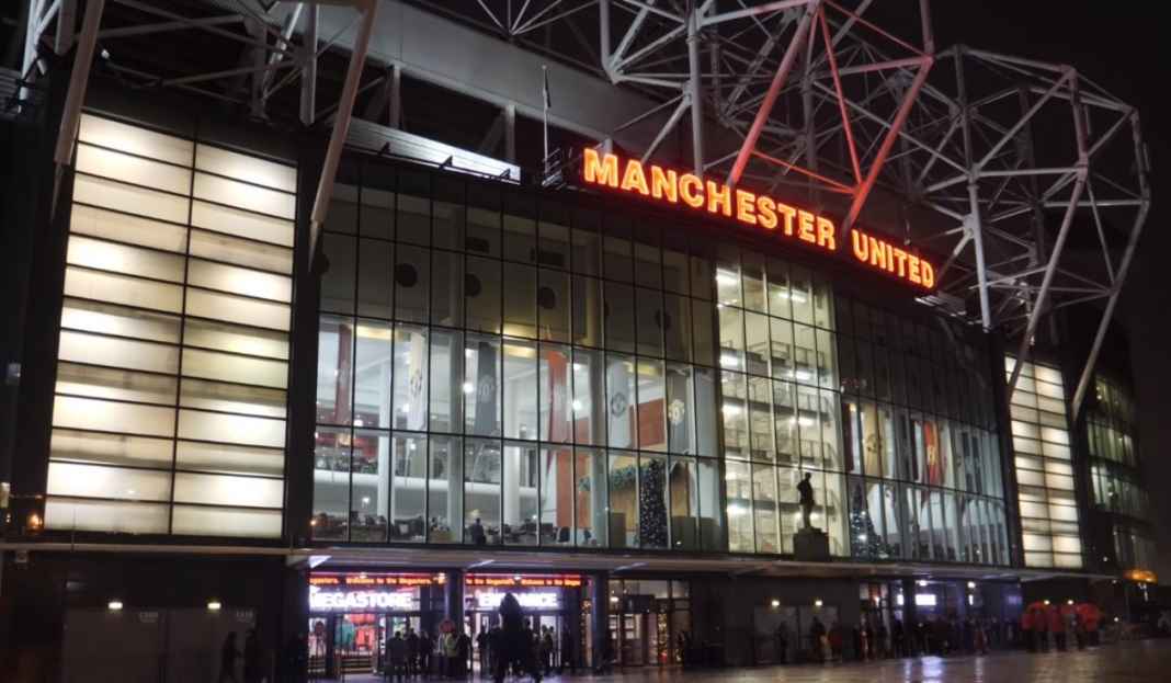 Manchester United capai rekor pendapatan tahunan klub Manchester United Konfirmasi Dana Transfer Tersedia Usai Klub Tembus Rekor Pendapatan
