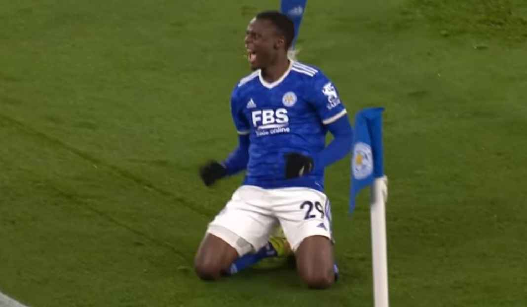 Selebrasi Patson Daka Usai Cetak Gol untuk Leicester City Nyerah Kejar Gianluca Scamacca, AS Roma Alihkan ke Striker Asal Zambia