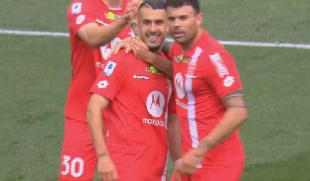 Selebrasi Pemain Monza Usai Jebol Gawang Napoli Silvio Berlusconi Sudah Tiada, Bagaimana Nasib Monza?