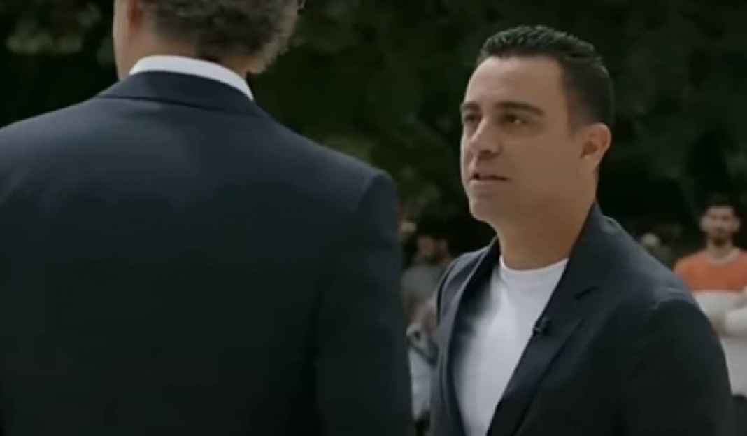 Xavi Hernandez Sedang Wawancara Ada Pesan Terbuka dari Xavi Hernandez ke Barcelona, Mau Pamitan Kah?