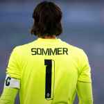 Yann Sommer Gabung Stuttgart
