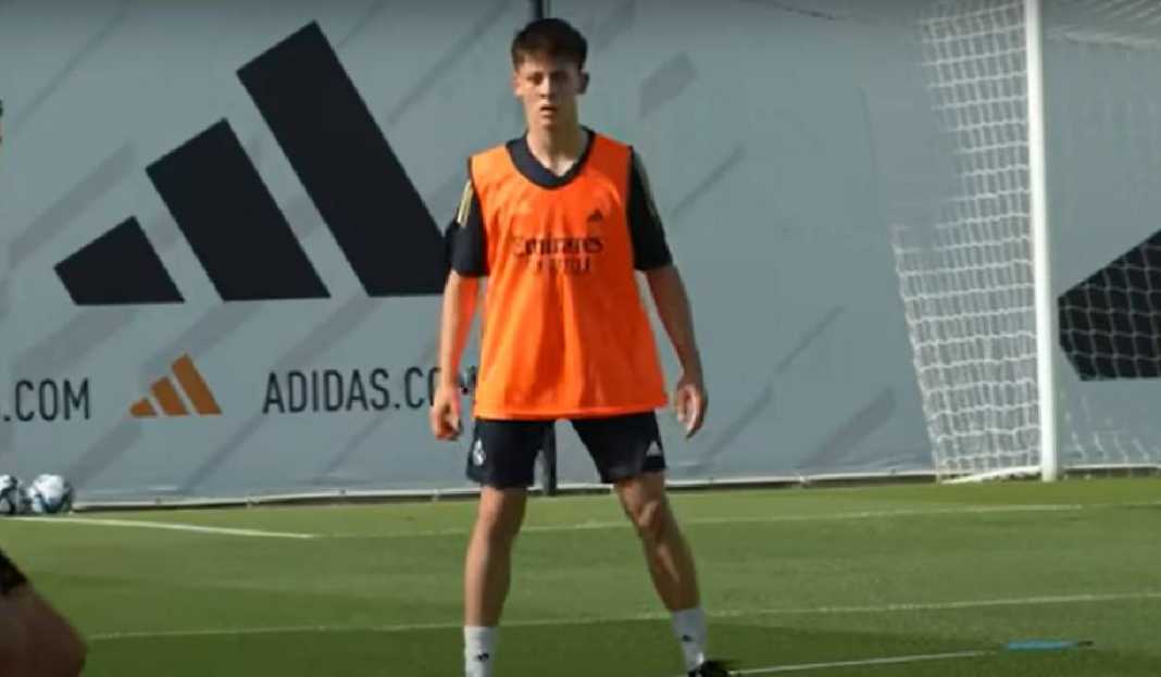 Arda Guler Berlatih di Real Madrid Ditunggu Debut di Real Madrid, Arda Guler Malah Cedera Serius