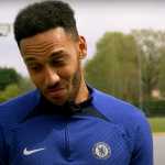 Aubameyang dalam sebuah wawancara di markas Chelsea