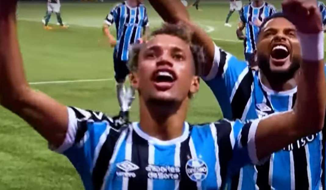 Bitello Usai Cetak Gol untuk Gremio Lobi-lobi ke Gremio Sukses, Arsenal Dapatkan Harga Diskon untuk Bitello