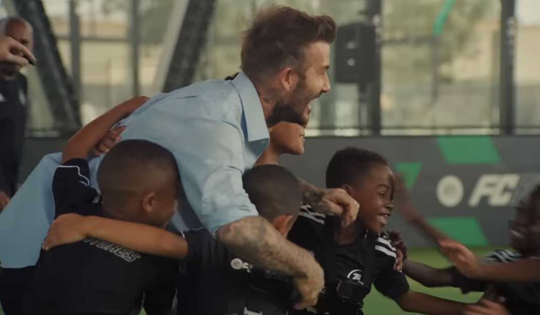 David Beckham senang bisa kontrak Lionel Messi David Beckham Sebut Transfer Lionel Messi Jadi Transfer Terbesar di Sepak Bola Amerika