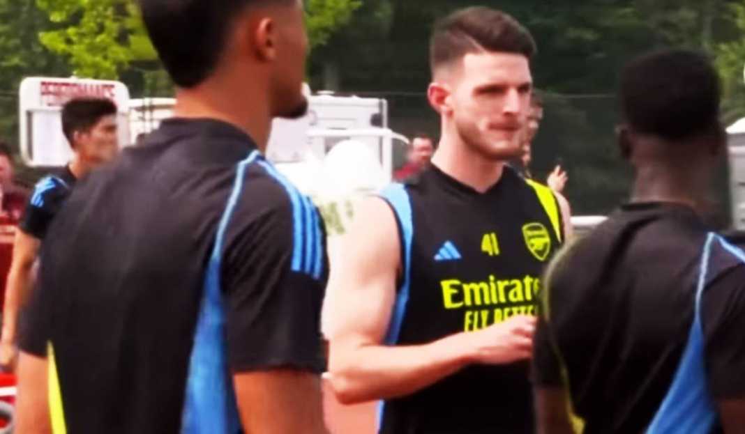 Declan Rice Sudah Bergabung dengan Latihan Ptamusim Arsenal Declan Rice Sekarang Ibarat Mercusuar di Arsenal