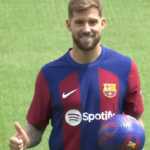 Punya Inigo Martinez, Bagaimana Nasib Pertahanan Barcelona?