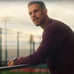 Jordan Henderson dalam sebuah program liputan Liverpool FC