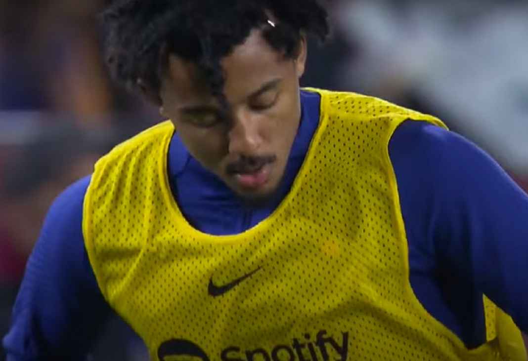 Joules Kounde akan tetap diandalkan Barcelona di posisi bek kanan Joules Kounde akan tetap diandalkan Barcelona di posisi bek kanan