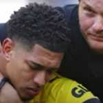 Jude Bellingham bersama Edin Terzic usai laga terakhir Borussia Dortmund