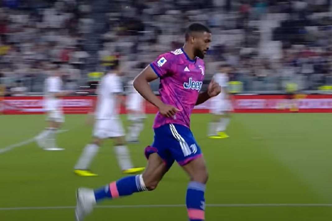 Juventus Bisa Kehilangan Bek Andalannya Musim Panas Ini Juventus Bisa Kehilangan Bek Andalannya Musim Panas Ini